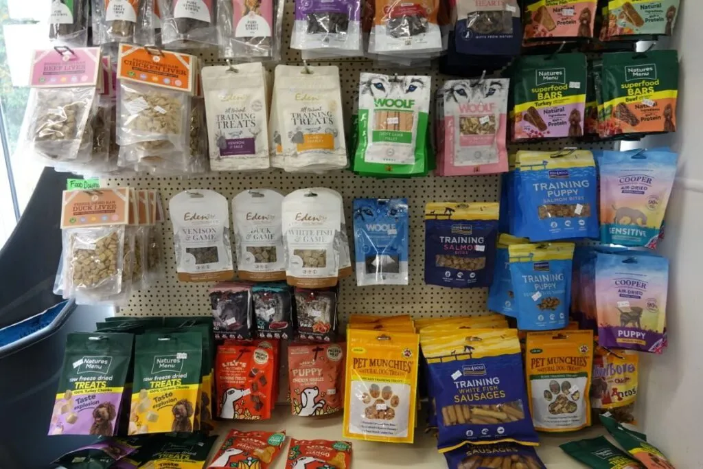 dog treats 7 (medium)