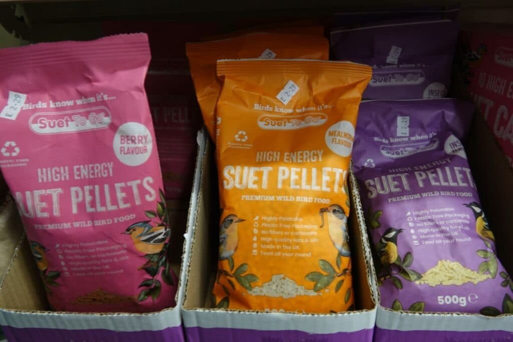 suet to go bird feed (medium)