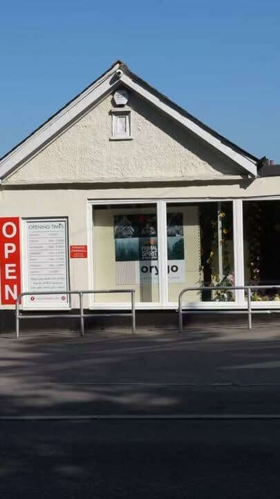 Your local pet shop, stocked with everything your pets need ♥️🐾
Pop in and see us!