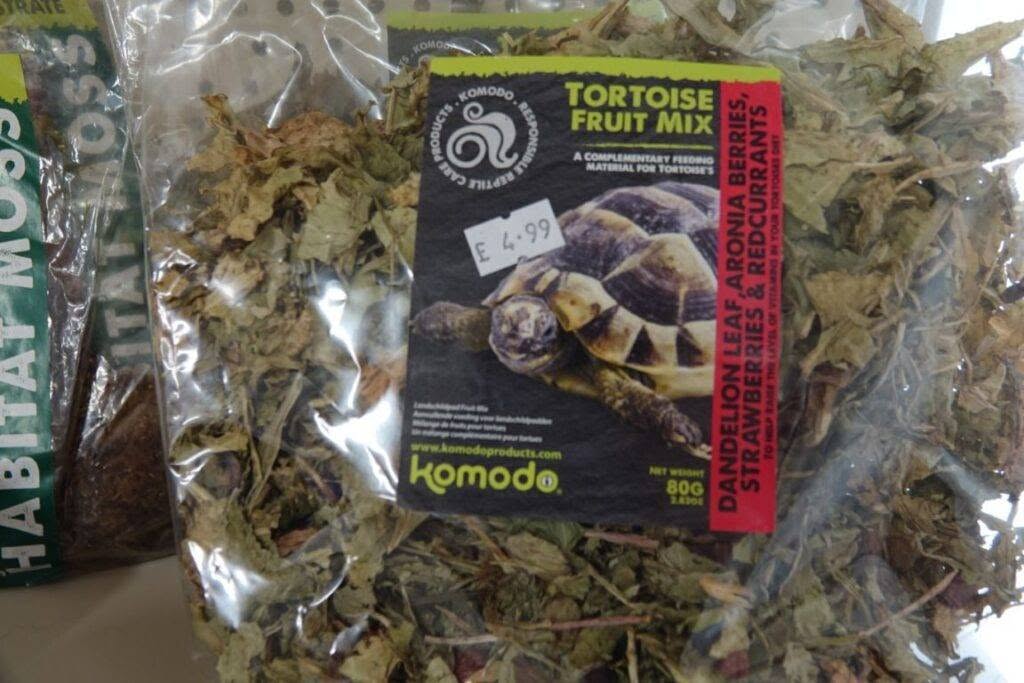 tortoise food (medium)